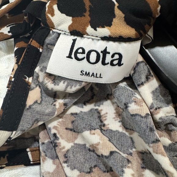 LEOTA MultiColor Leo Ginger Root Pleated Waist Jersey Dress Womens sz Small - Picture 6 of 6